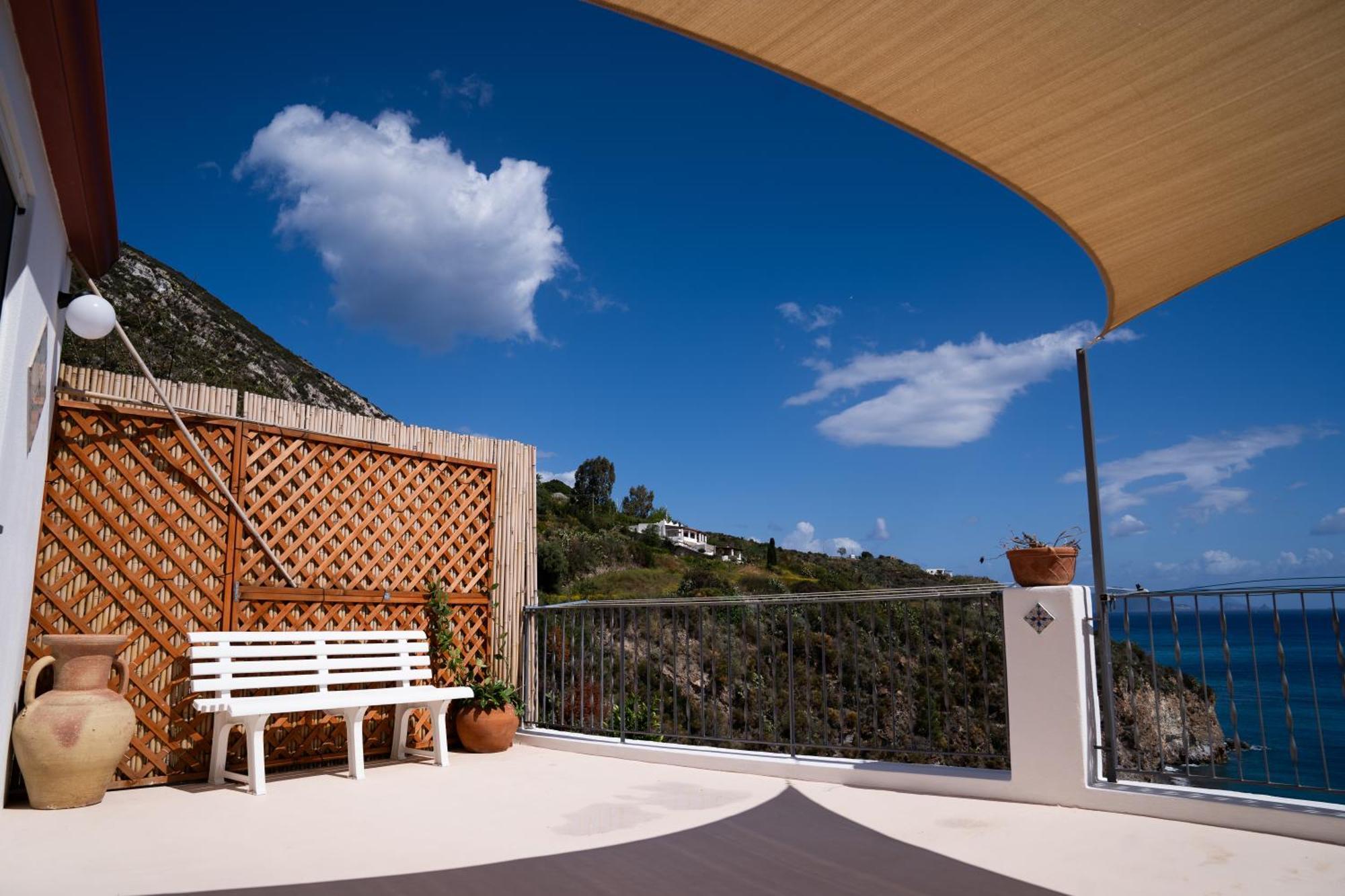 Casa Serena Lipari  Buitenkant foto